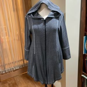 Lur. Fashion Lightweight Zip Up Hoodie